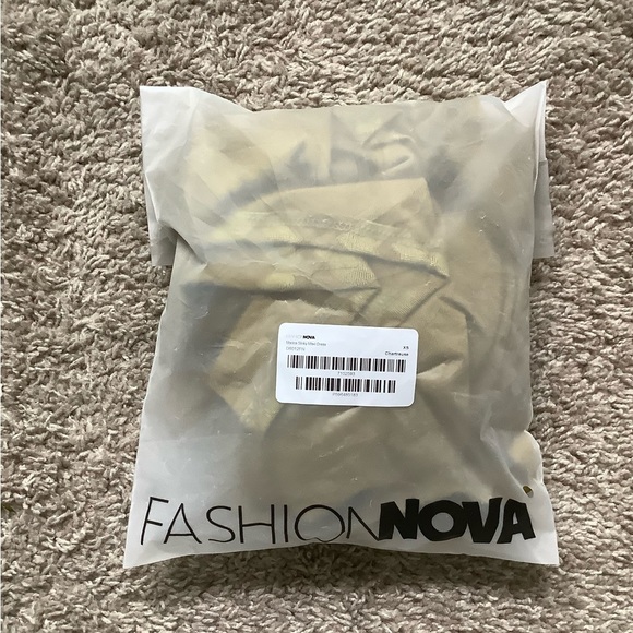 🔥🔥HOST PIC🔥🔥 Marina Slinky Maxi Dress - Picture 3 of 16